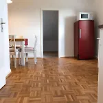 Einmalige Moderne Naturoase Mitten In Der Stadt Διαμέρισμα Κάσελ