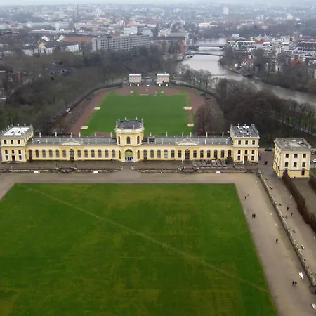 Apartament Einmalige Moderne Naturoase Mitten In Der Stadt Kassel