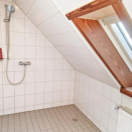 Apartament Einmalige Moderne Naturoase Mitten In Der Stadt Kassel