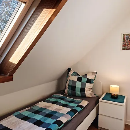アパート Einmalige Moderne Naturoase Mitten In Der Stadt カッセル
