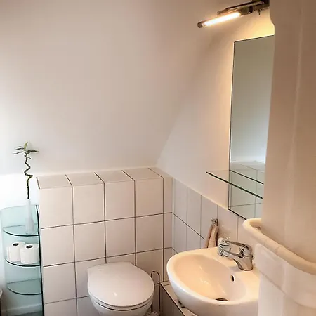 Einmalige Moderne Naturoase Mitten In Der Stadt * Kassel