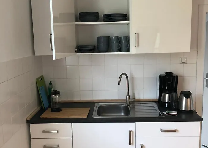 Einmalige Moderne Naturoase Mitten In Der Stadt Kassel