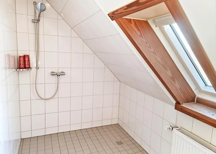 Apartamento Einmalige Moderne Naturoase Mitten In Der Stadt Kassel
